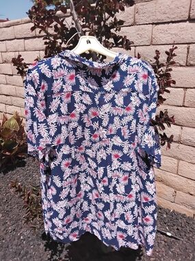 Sun + Stone Navy Button-Up Shirt with Pink & White Leaf Print